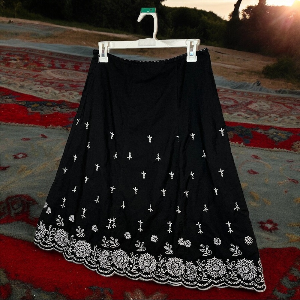 Skirt By Notations